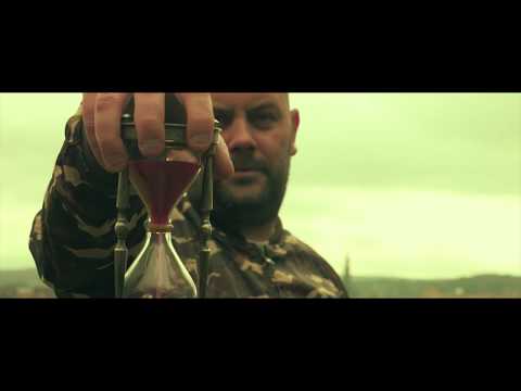 Clip de L'Hexaler, Juste quelques minutes